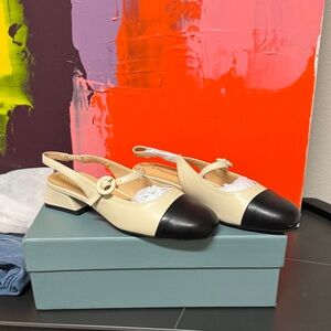 C. Paravano. Two-Tone Slingback Pumps - Black & Cream